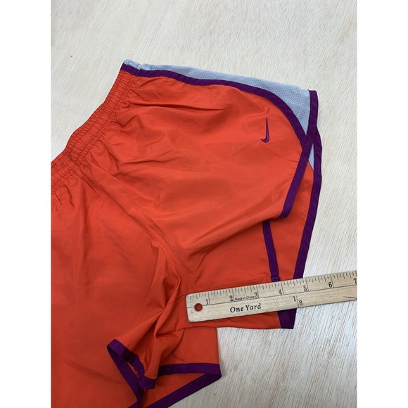 Nike Dri-Fit Woman's White Lined Athletic Running Shorts Size Large - Picture 9 of 9